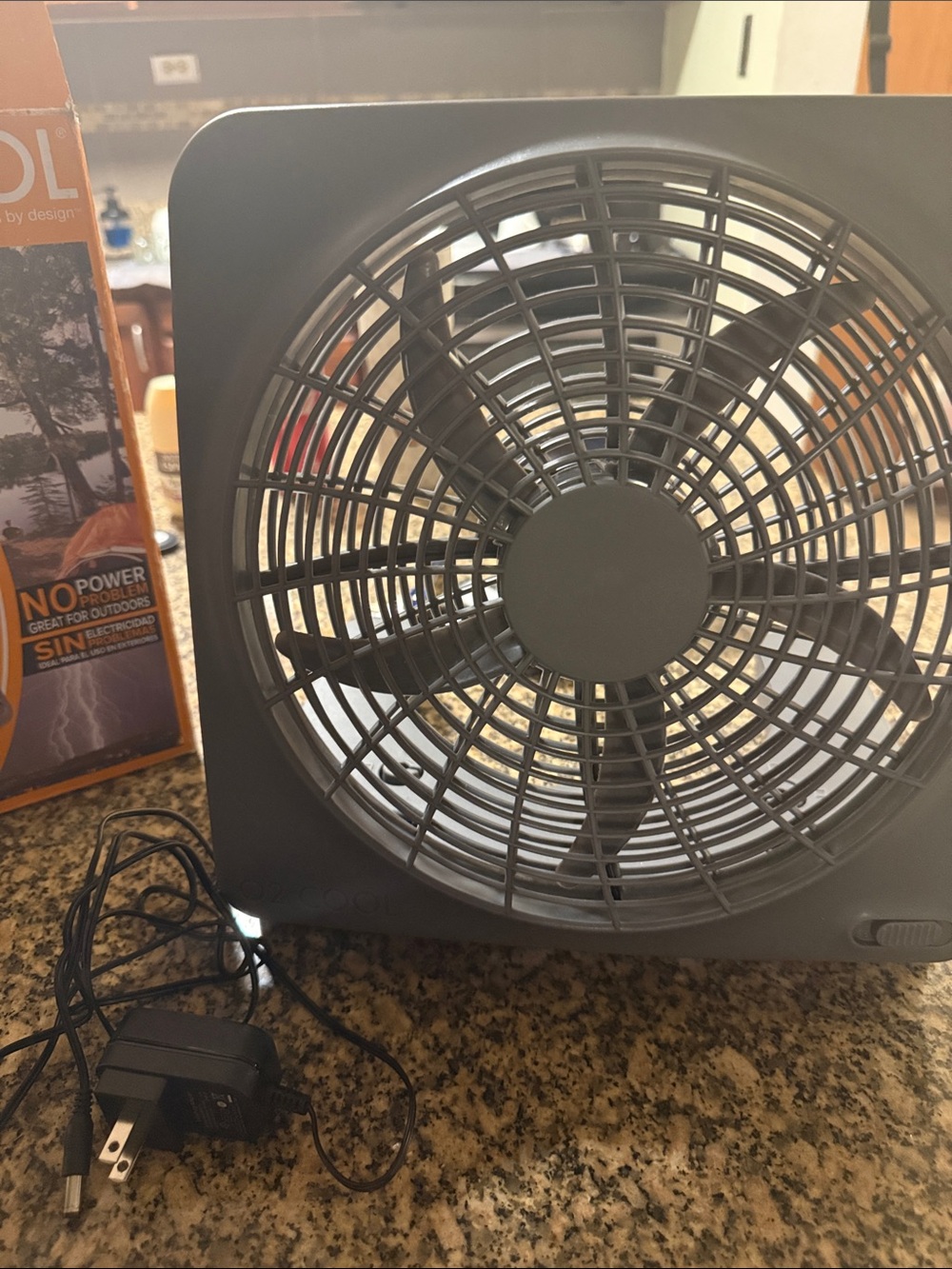 Portable Fan Box - Picture 2 of 3